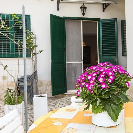 Letto & Latte Apartment *